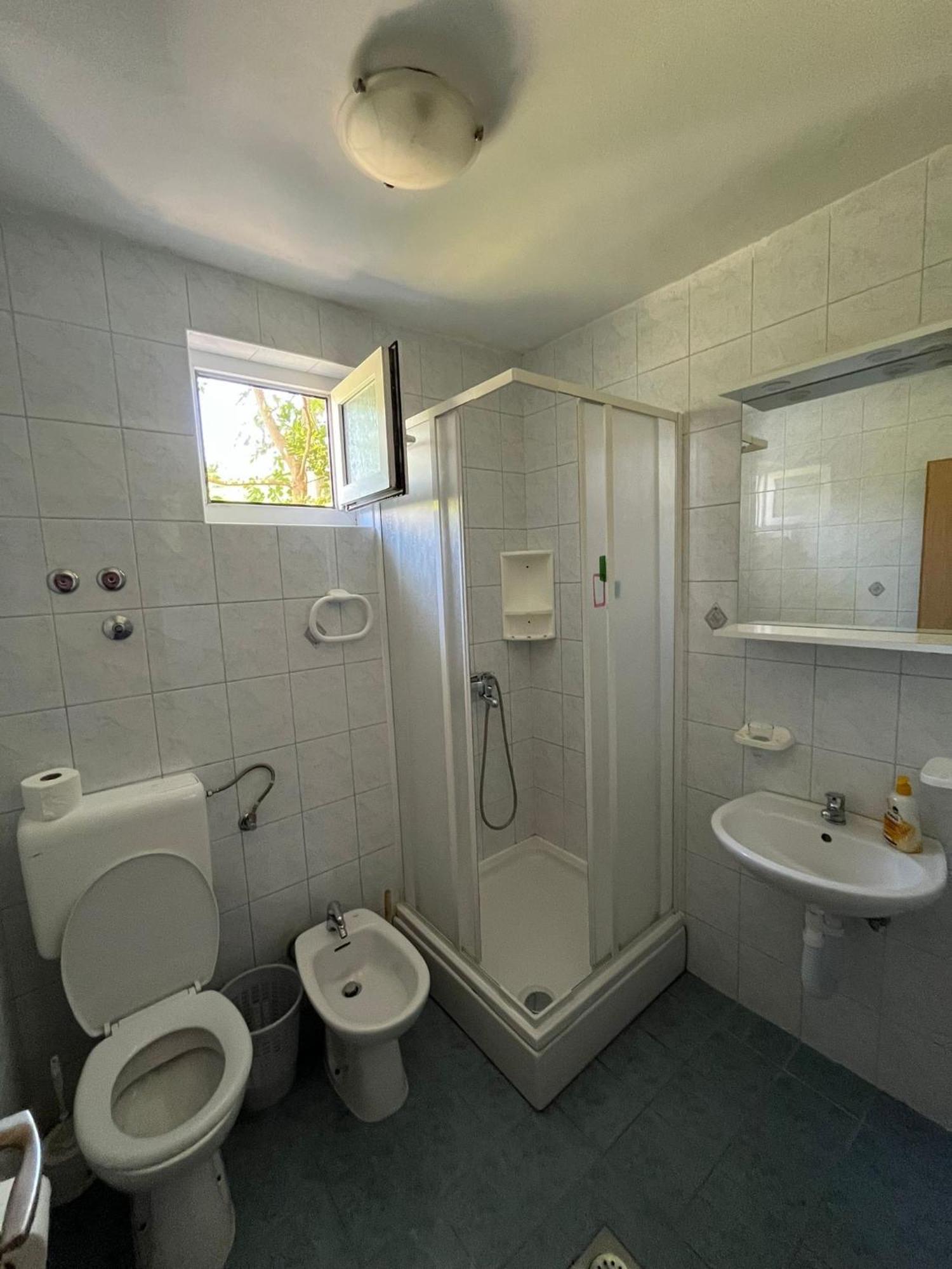 Apartments With A Parking Space Lopar, Rab - 16680 Exterior foto